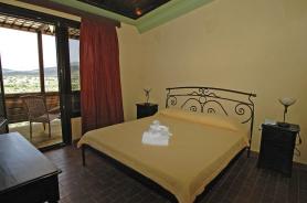 Řecký aparthotel Kallisti - ložnice apartmánu