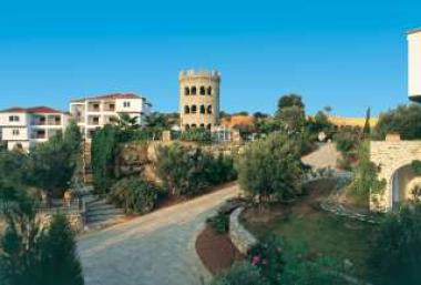 Řecký hotel Geranion Village