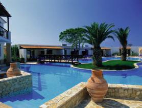 Řecký hotel Aldemar Olympian Village s bazénem