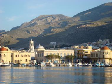 Část městečka Pothia na ostrově Kalymnos