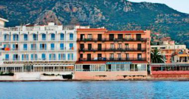 Řecký hotel Flisvos u moře