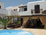 Ostrov Naxos a hotel s bazénem