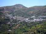 Ostrov Naxos s vesničkou ve vnitrozemí